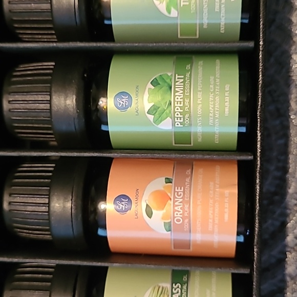 Essential Oil collection Premium in box Lugunamoon preloved condition clean air! - Picture 3 of 7